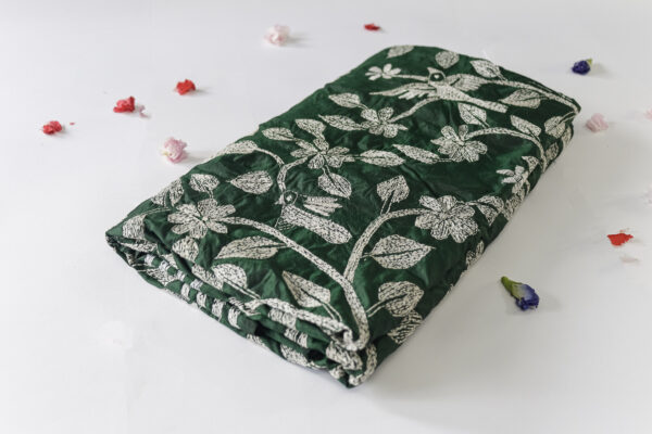 Elegant Bottle Green Silk Saree with Intricate White Embroidery - Image 7
