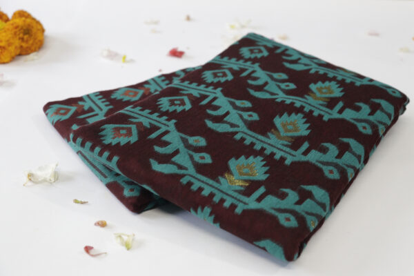 Maroon & Teal Handwoven Jamdani Saree – Artistic Elegance with Ikat Cotton Weave - Image 2