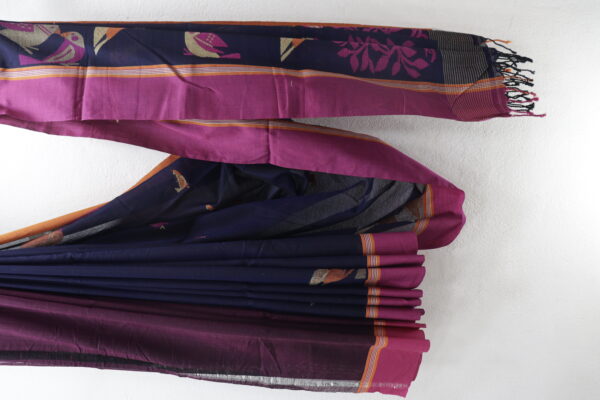 Navy Blue & Magenta Pure Bengal Handloom Khadi Cotton Saree – Elegant Handwoven Beauty - Image 2