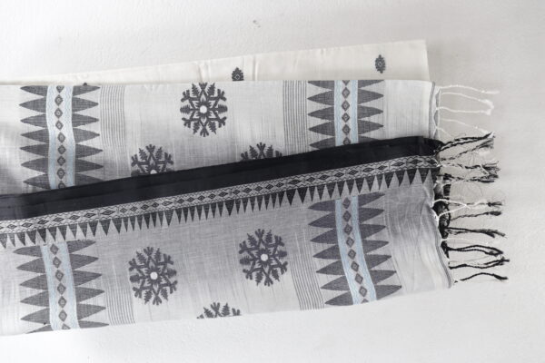 Black & White Ombre Pure Bengal Handloom Khadi Cotton Saree – Elegant & Timeless Beauty - Image 4