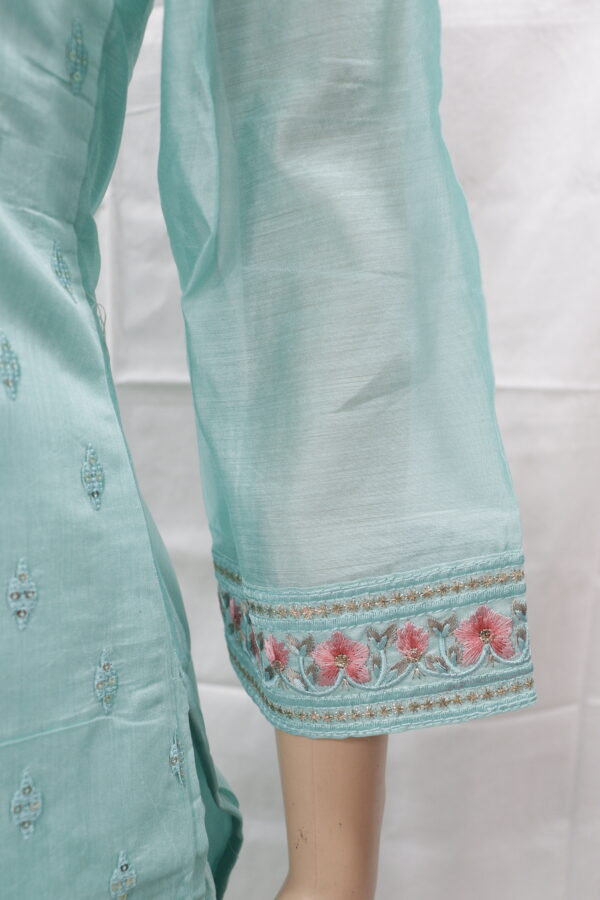 Elegant Sky Blue Chikankari Cotton Kurti Set – A Blend of Grace & Comfort - Image 7