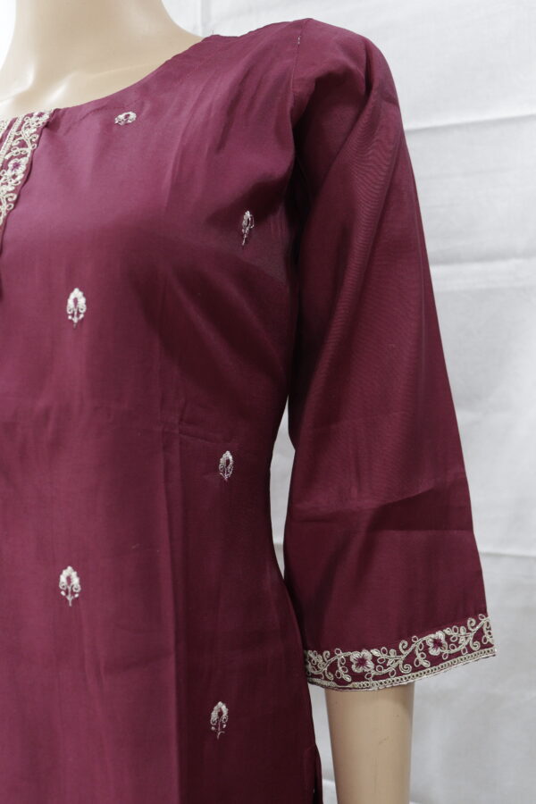 Elegant Maroon Cotton Kurta Set – A Blend of Simplicity & Grace - Image 2