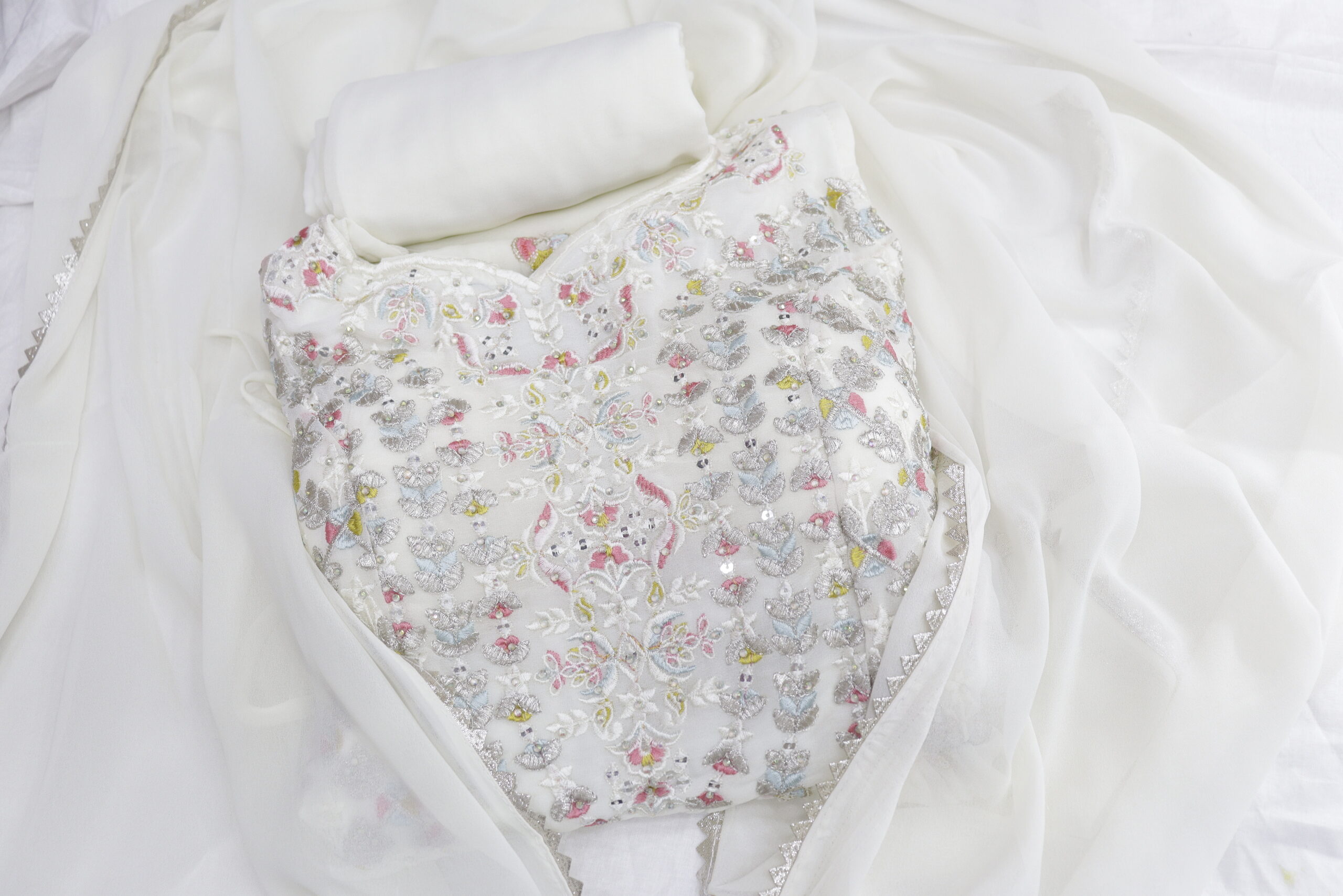 Graceful White Embroidered Anarkali β A Dreamy Ethnic Charm - Image 4