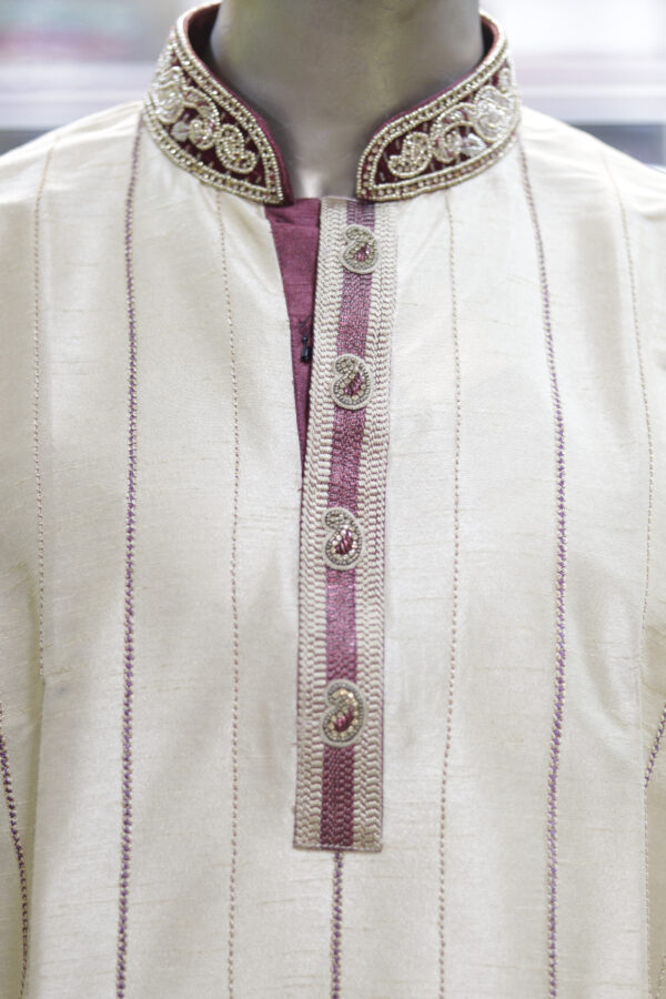 Men’s Elegant Cream Embroidered Kurta – Traditional Ethnic Wear - Image 3