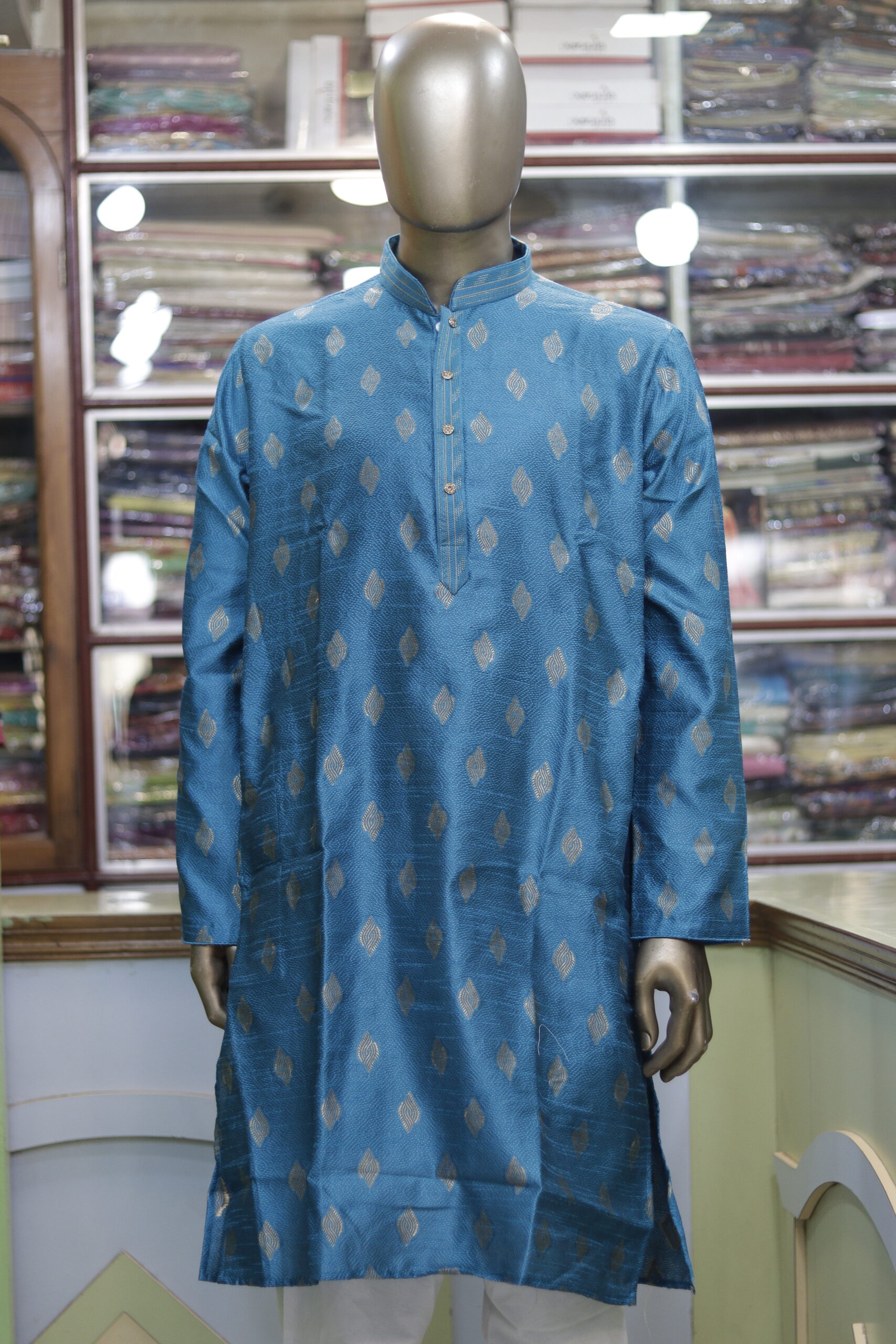 Men’s Sky Blue Designer Kurta – Elegant Ethnic Wear for Festive & Wedding Occasions