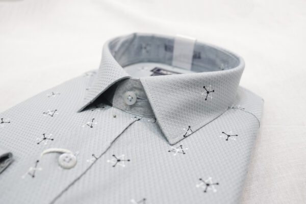 Men's Light Grey Textured Shirt with Minimal Print – Elegant & Trendy - Image 4