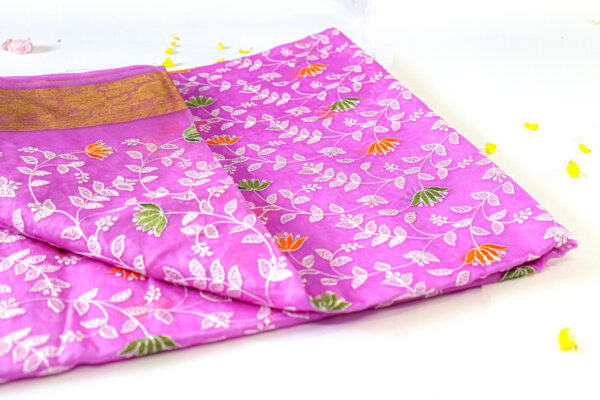 Graceful Pink Silk Saree with Floral Embroidery & Golden Zari Border – Fancy Saree - Image 2