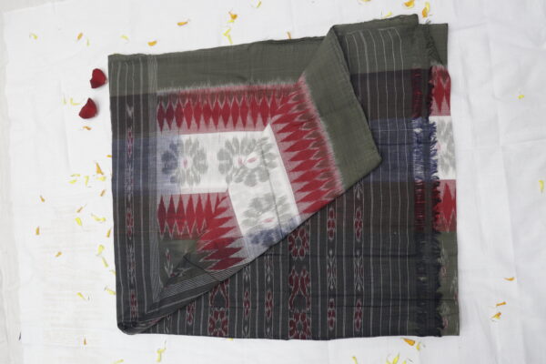 Handwoven Ikat Cotton Saree – Olive Green & Maroon Elegance - Image 5