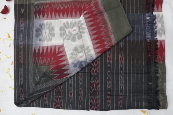 Handwoven Ikat Cotton Saree – Olive Green & Maroon Elegance - Image 6