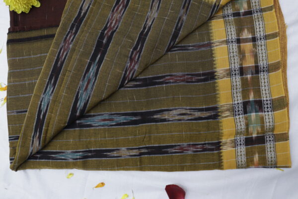 Handwoven Cotton Saree – Earthy Olive & Brown - Image 5