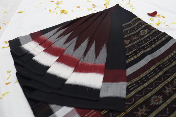 Elegant Black & Maroon Handwoven Ikat Cotton Saree - Image 6
