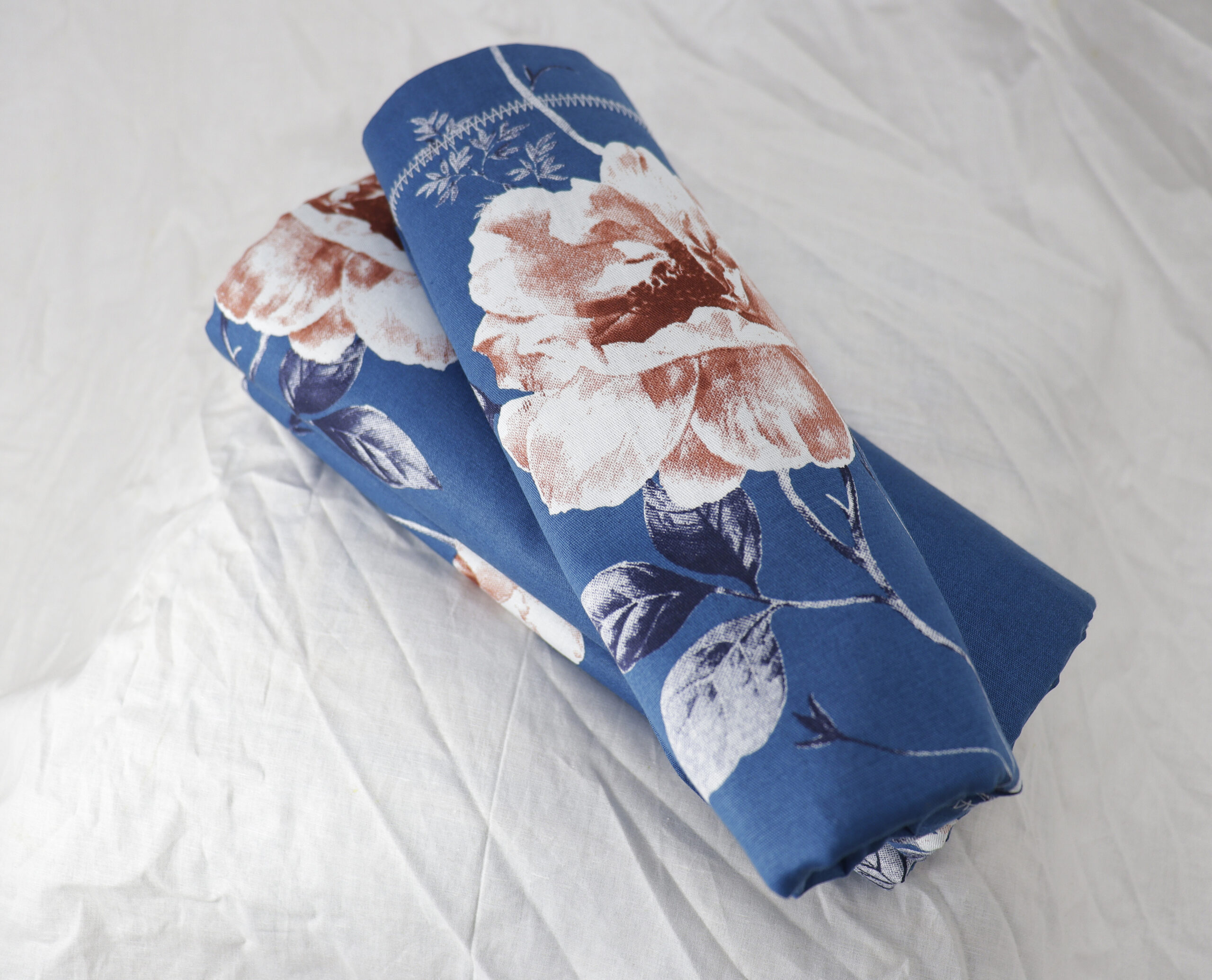 Blue Floral Printed Cotton Bedsheet - Image 4