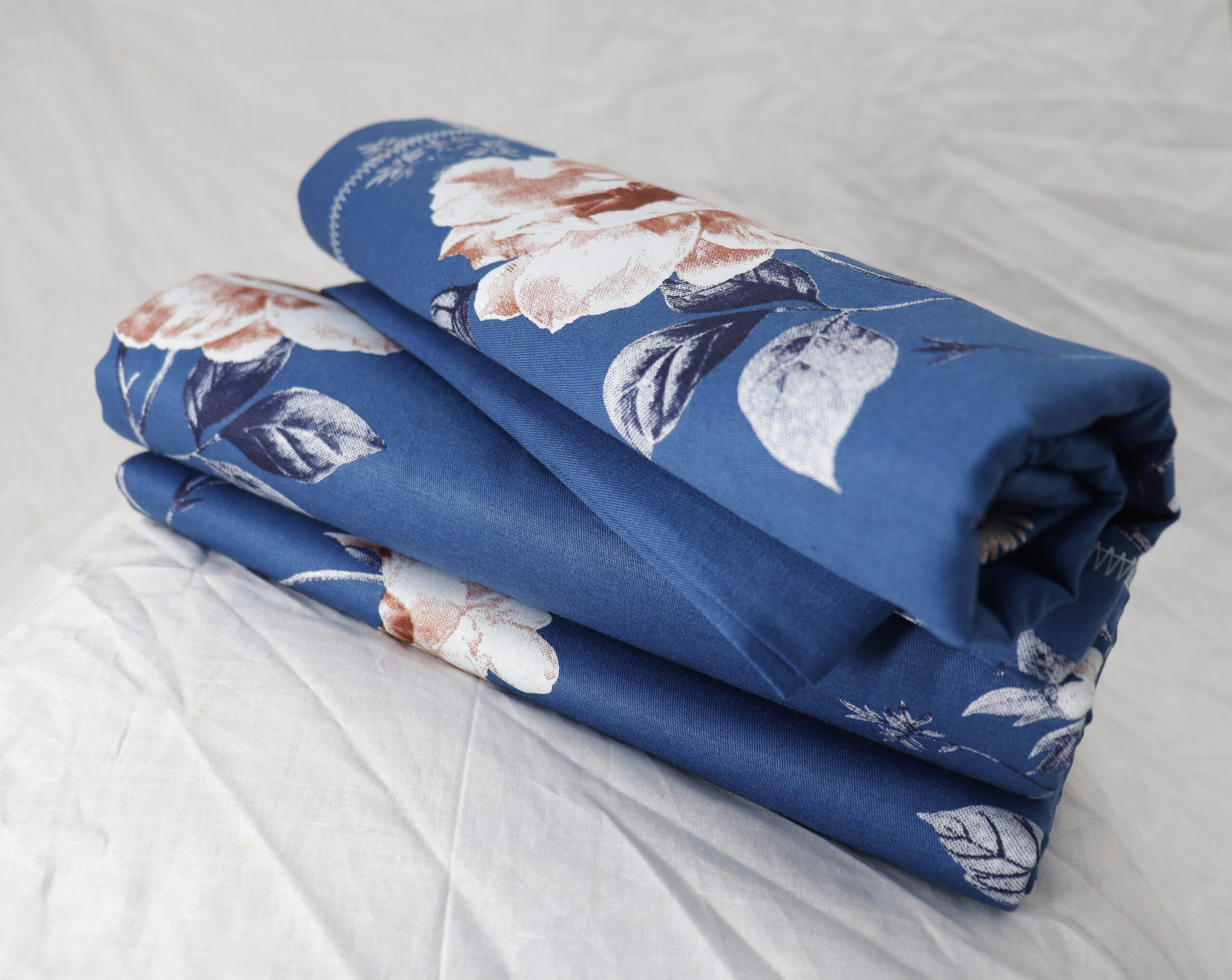 Blue Floral Printed Cotton Bedsheet - Image 3