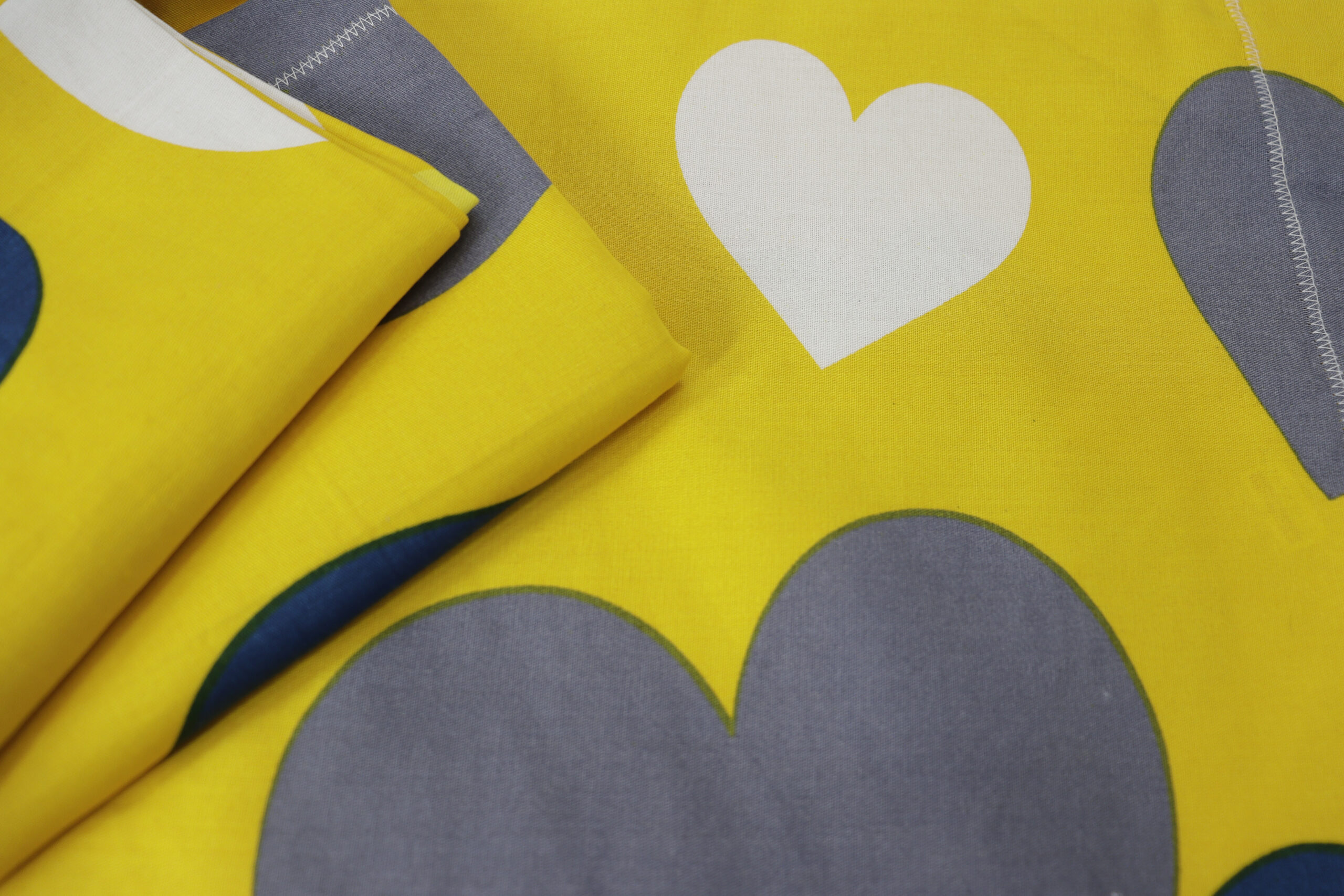 Golden Hearts Cotton Bedsheet